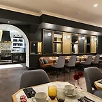 Square Louvois Hotel