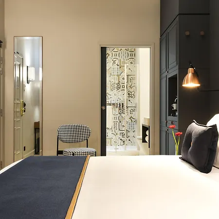 Square Louvois Hotel 4*