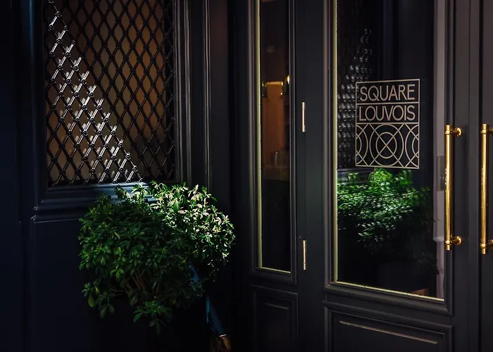 스퀘어 루부아 호텔
