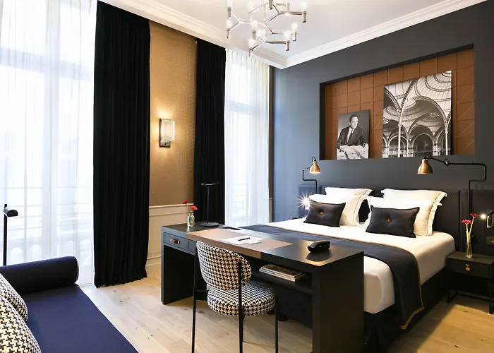 스퀘어 루부아 호텔