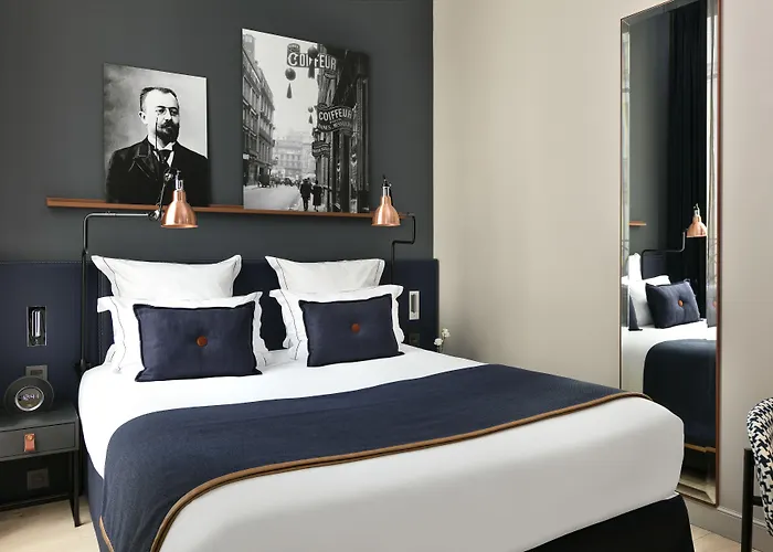 호텔 스퀘어 루부아