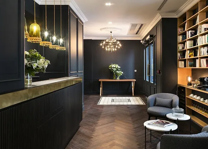 스퀘어 루부아 4*