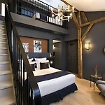 Square Louvois Hotel 4*