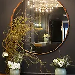 Square Louvois Hotel 4*