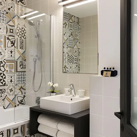 オテル スクエール ルーボワ