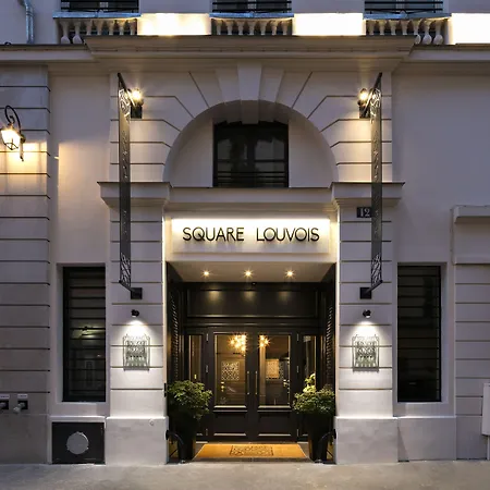 ホテル オテル スクエール ルーボワ 4*